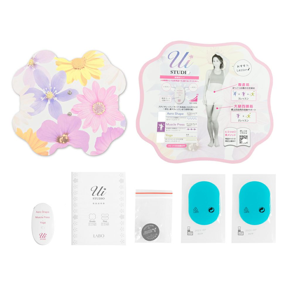 本体（コントローラー、パッド）×1、ゲルパッド2枚セット×2、保管用トレイ×1、リチウム電池（お試し用）×1、取扱説明書（保証書付）